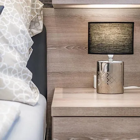 Mf Silverlake Wellness Apartment