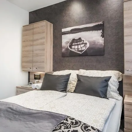 Myflat Silverlake Wellness