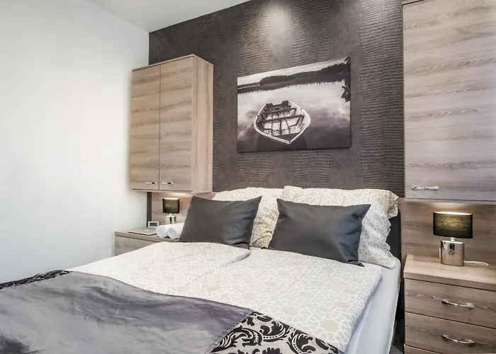 Myflat Silverlake Wellness